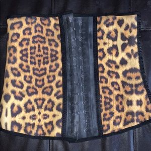 🐾WAIST TRAINER - leopard print 🐾